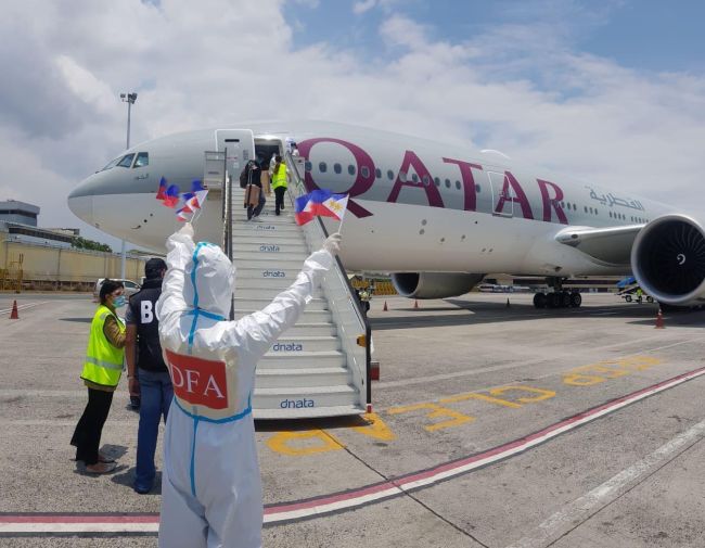 Un avion de Qatar Airways fait venir des gens de mer