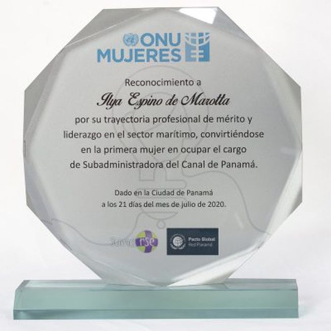 Prix ​​Onu-Mujeres-Ilya- pour l'autonomisation des femmes du canal de Panama