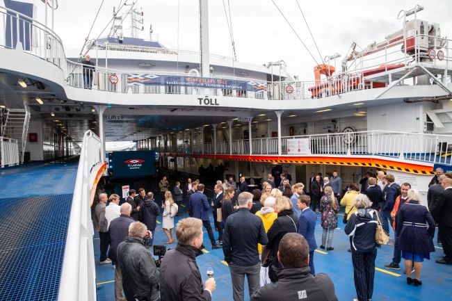 Le port de Tallinn utilisera le premier péage de bateau hybride d'Estonie Kuivastu 