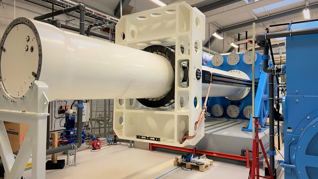 Photo montrant le banc d'essai d'énergie houlomotrice de CorPower à Stockholm (Avec l'aimable autorisation de CorPower Ocean)