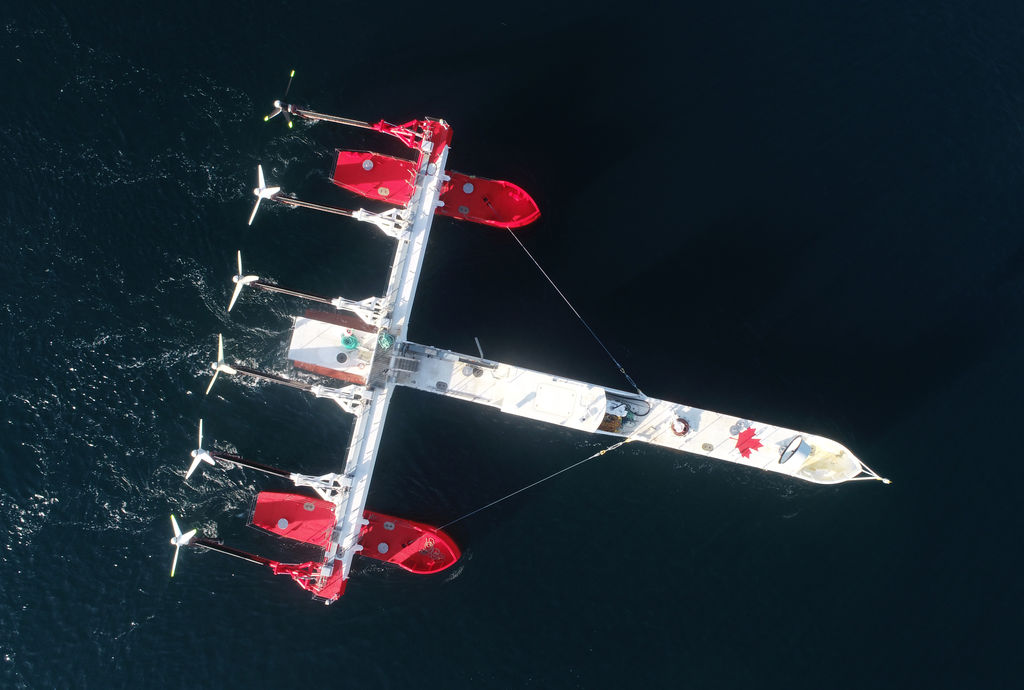 Photo montrant la plate-forme d'énergie marémotrice flottante PLAT-I de Sustainable Marine Energy (avec l'aimable autorisation de Sustainable Marine Energy)