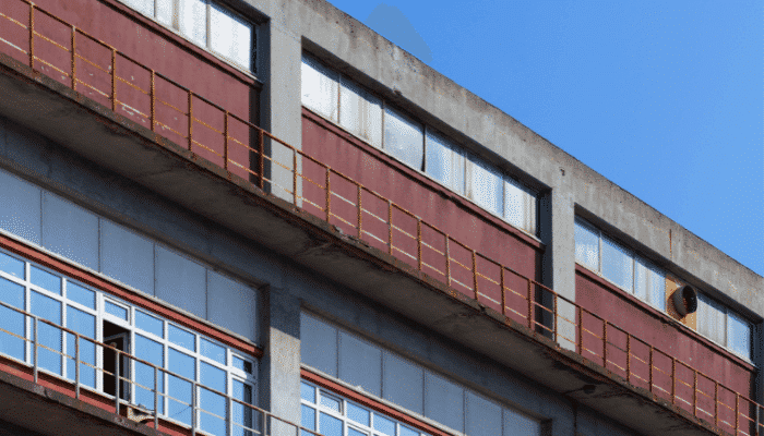 entrepôt à plusieurs étages