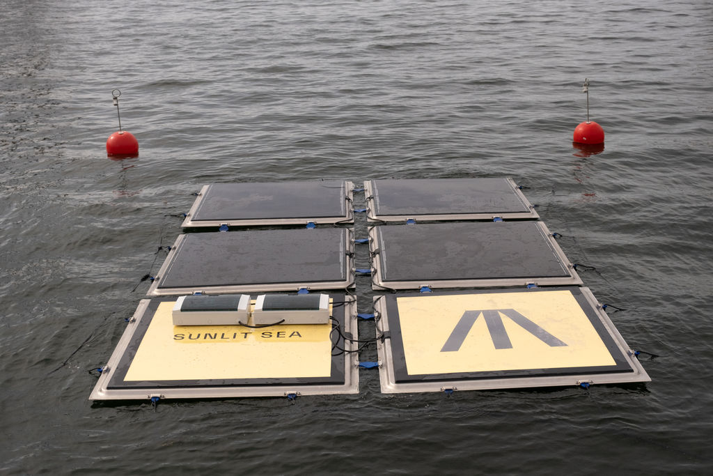 La centrale solaire flottante de Sunlit Sea dans le port d'Oslo (Avec l'aimable autorisation du port d'Oslo)