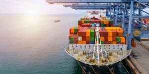 Velká Británie si připomíná Světový den námořní dopravy s navýšením 60 milionů liber na čistou lodní dopravu